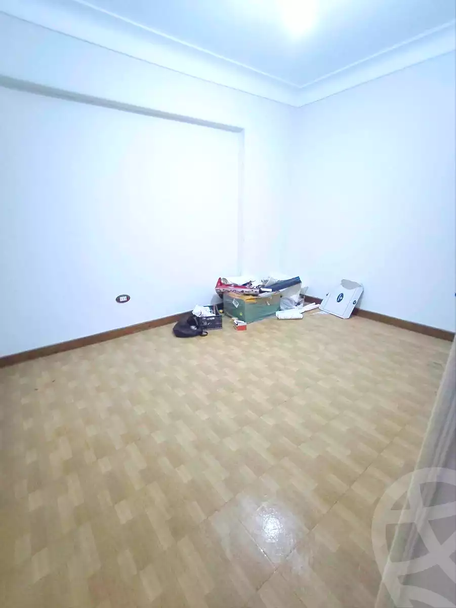 https://aqarmap.com.eg/ar/listing/7195786-for-sale-alexandria-el-mandara-shr-jml-bd-lnsr