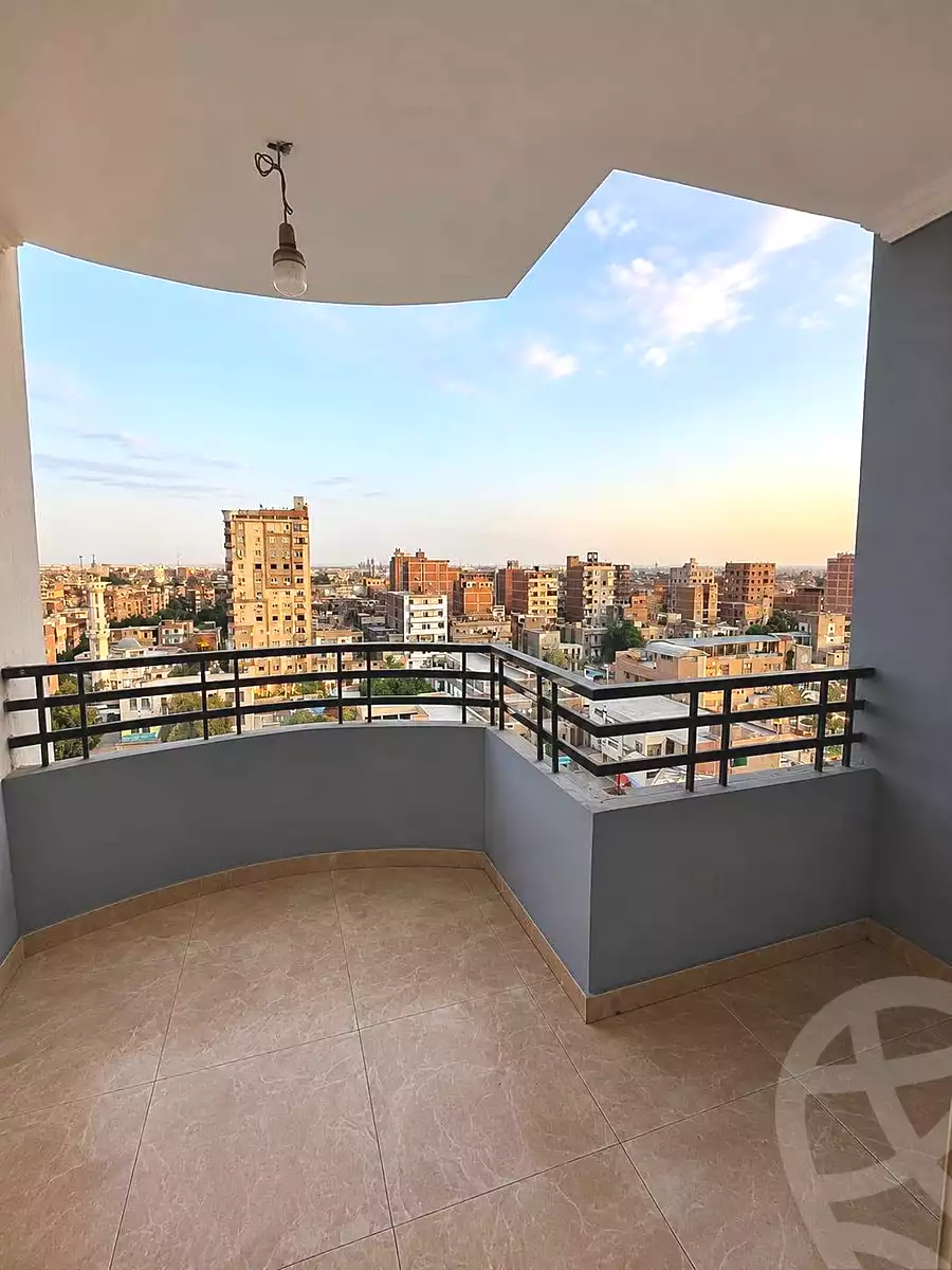 https://aqarmap.com.eg/ar/listing/7195855-for-sale-cairo-helwan-helwan-el-sharkeya-latif-basha-st