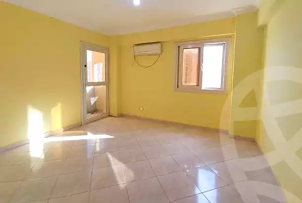 https://aqarmap.com.eg/en/listing/7195945-for-rent-alexandria-camp-cesar-port-said-street