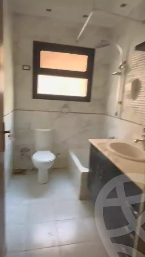 https://aqarmap.com.eg/ar/listing/7196071-for-sale-cairo-new-cairo-el-narges-el-narges-omarat-mohamed-sabry-abu-alam-st