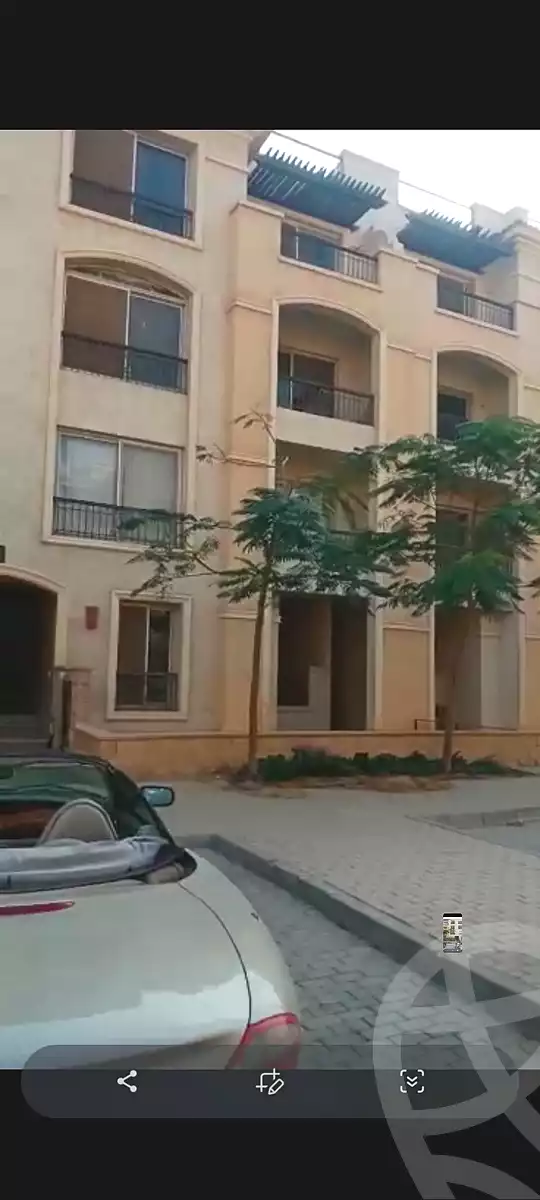 https://aqarmap.com.eg/en/listing/7196119-for-sale-cairo-new-cairo-compounds-str-ryzydns-tymz