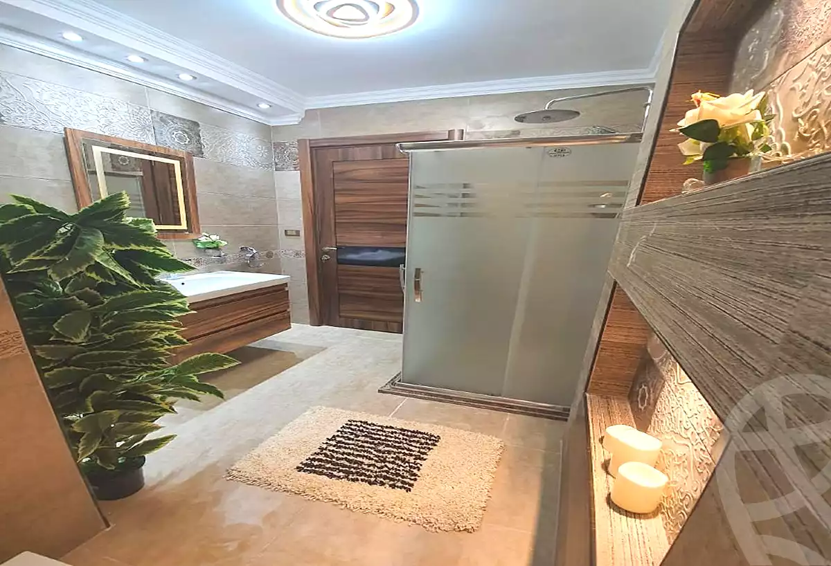https://aqarmap.com.eg/en/listing/7196721-for-sale-cairo-new-cairo-lrhb-city-mtdd-lrhb-phase-7