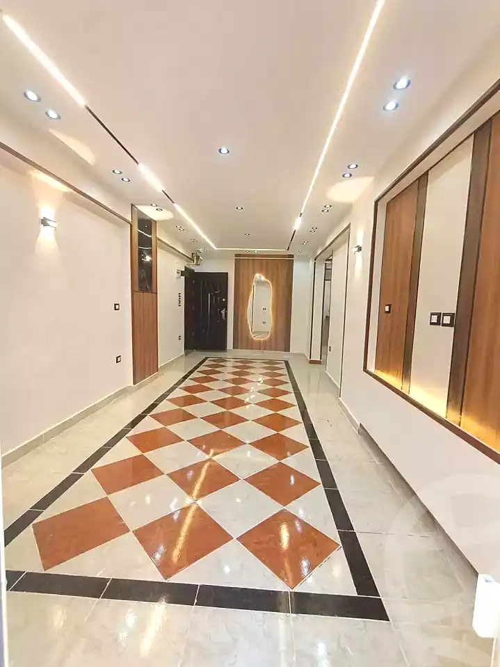 https://aqarmap.com.eg/ar/listing/7197093-for-sale-alexandria-al-agamy-bw-ywsf