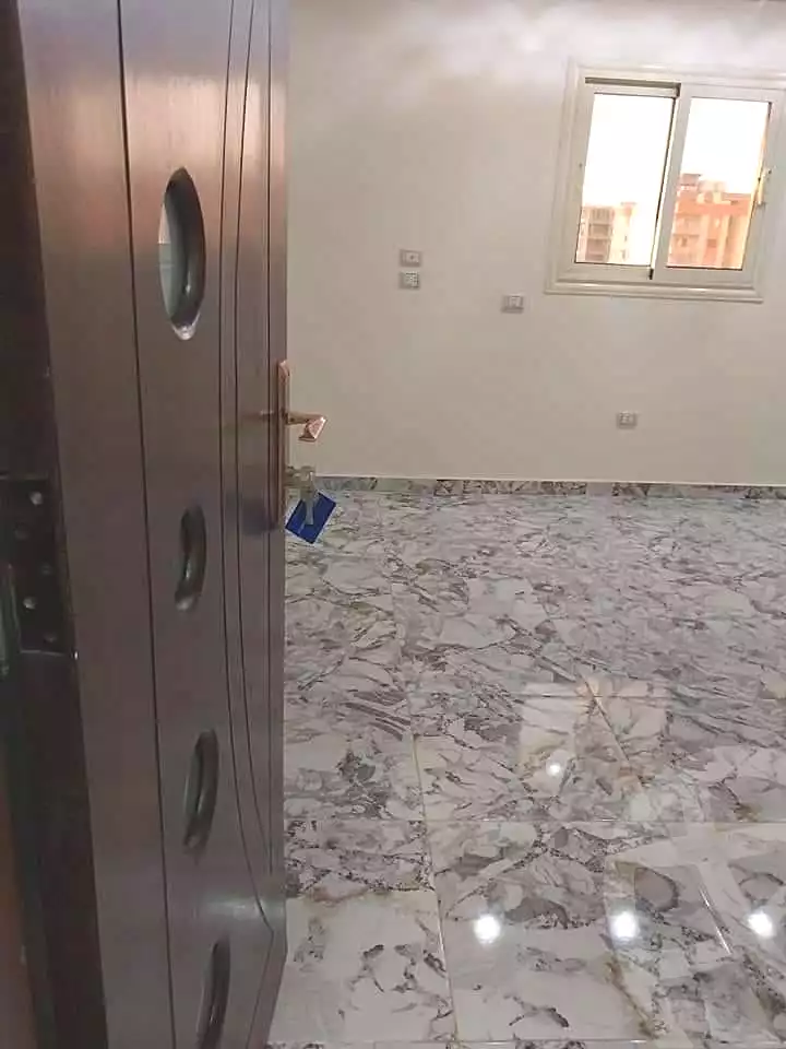 https://aqarmap.com.eg/en/listing/7197175-for-sale-cairo-helwan-helwan-el-sharkeya-ryad-pasha-st