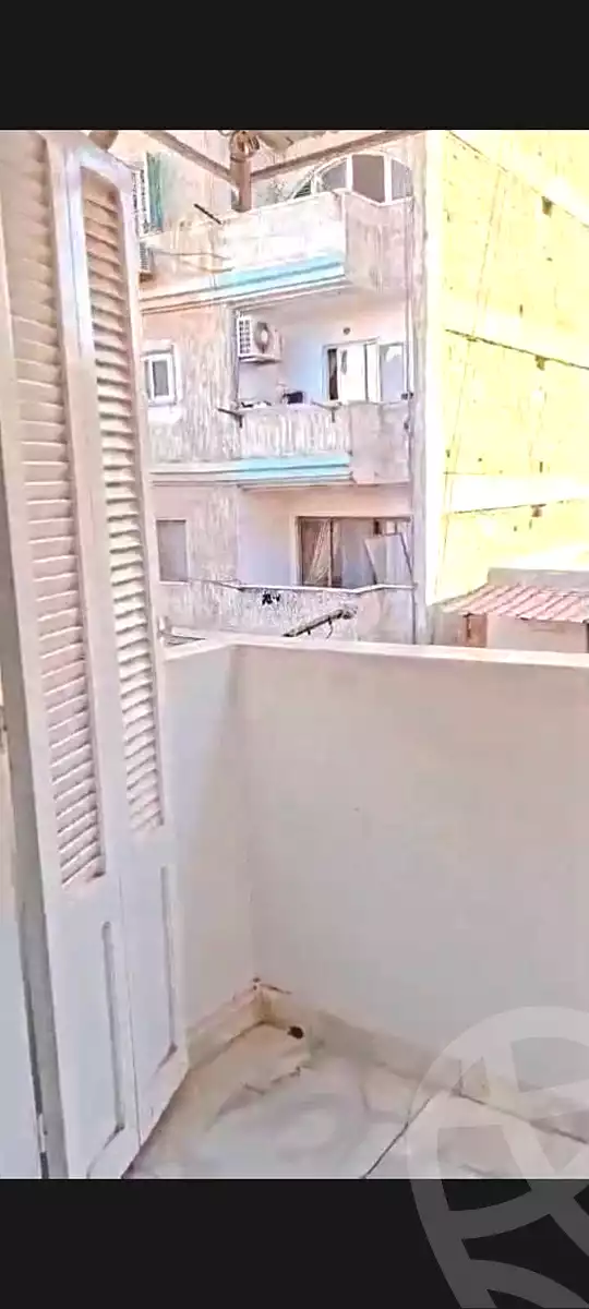 https://aqarmap.com.eg/ar/listing/7197431-for-sale-alexandria-lsywf-shamaa