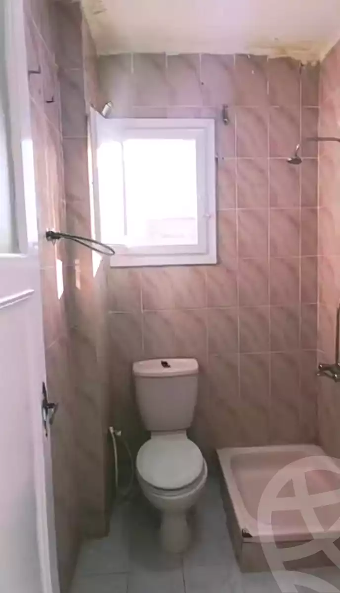 https://aqarmap.com.eg/ar/listing/7198261-for-sale-alexandria-al-agamy-shataa-el-nakheel
