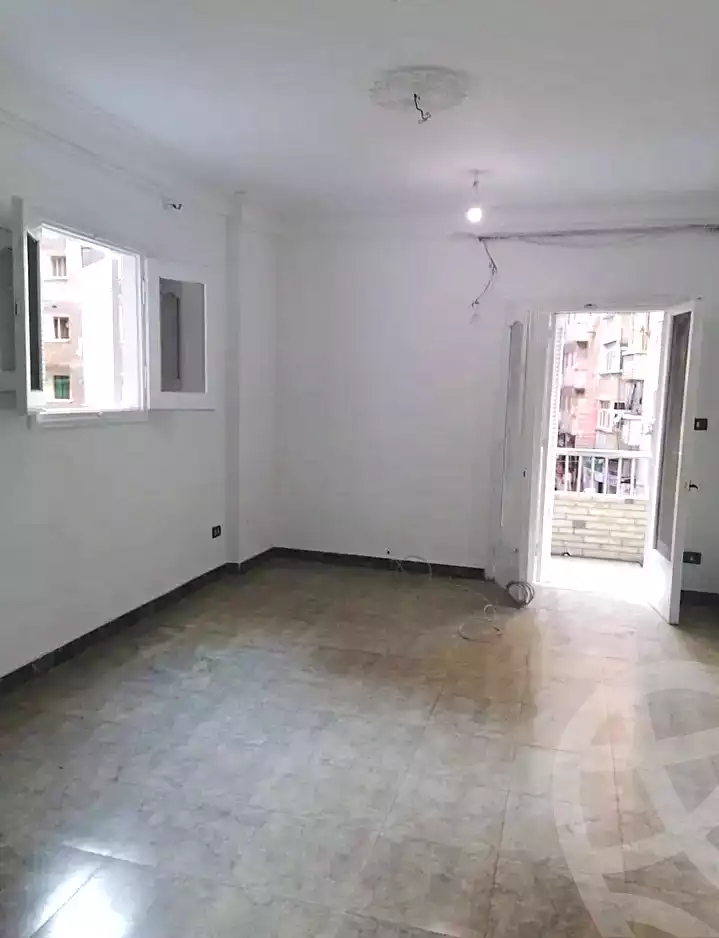 https://aqarmap.com.eg/ar/listing/7198404-for-rent-alexandria-miami-shr-jml-bd-lnsr