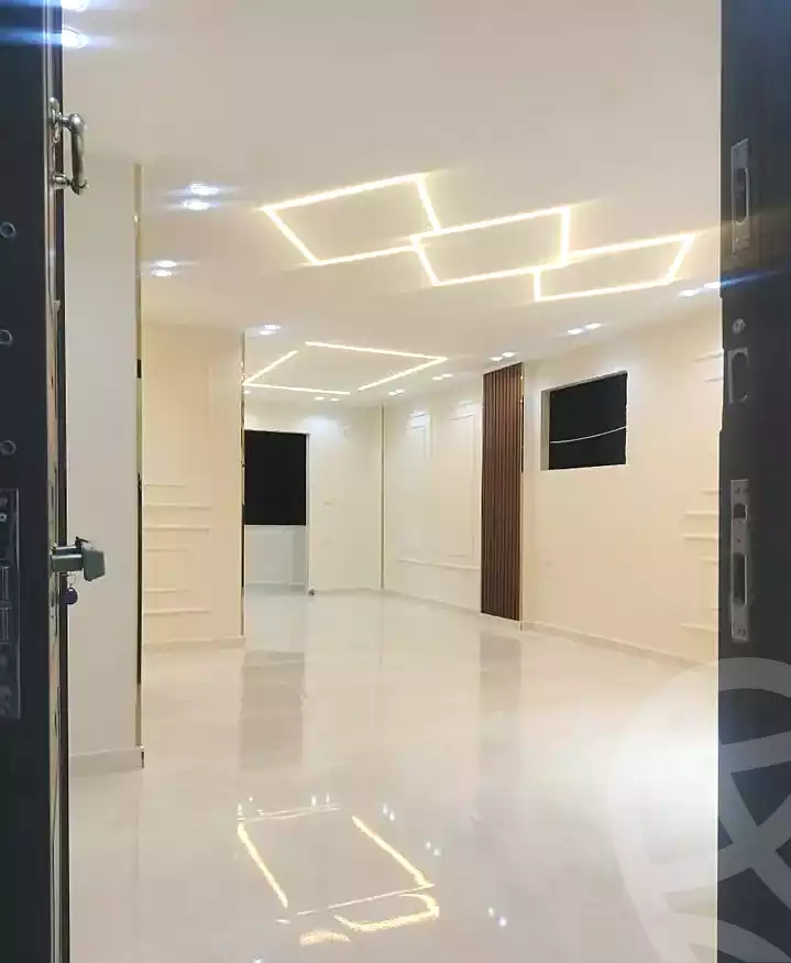 https://aqarmap.com.eg/ar/listing/7198408-for-sale-alexandria-miami-mahmoud-el-isawy-st