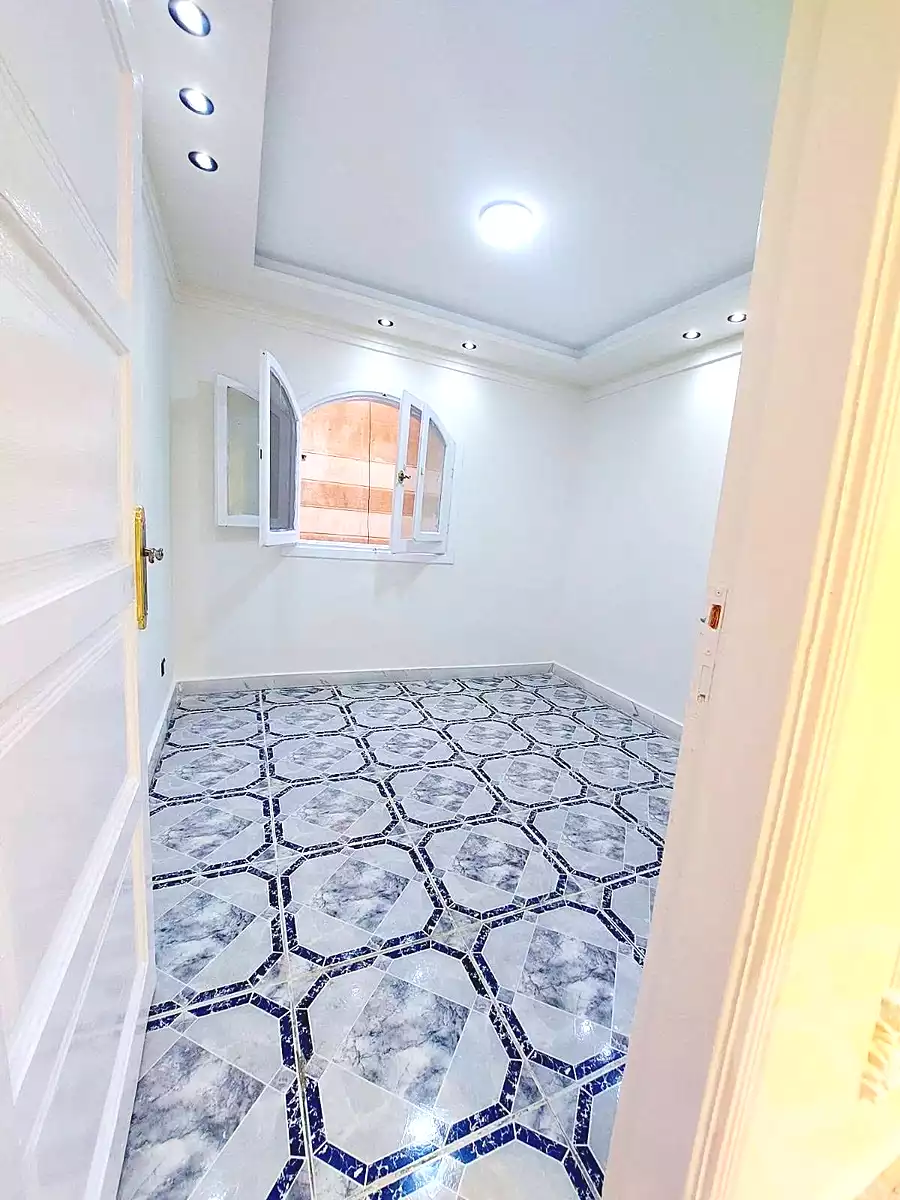 https://aqarmap.com.eg/en/listing/7198413-for-sale-alexandria-al-agamy-shataa-el-nakheel