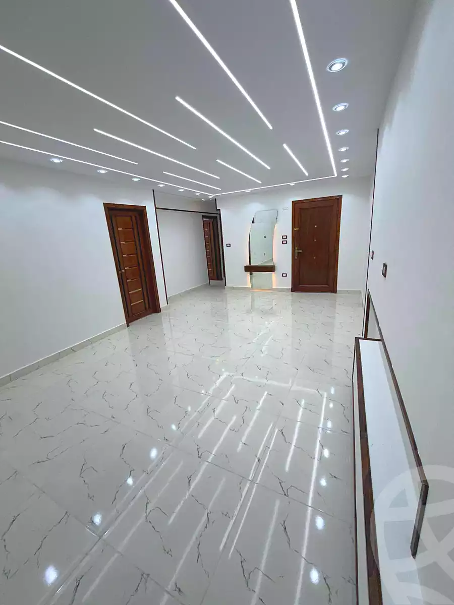 https://aqarmap.com.eg/en/listing/7198444-for-sale-alexandria-lsywf-el-falki