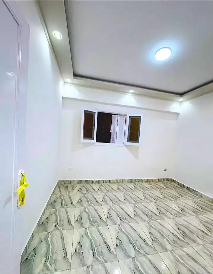 https://aqarmap.com.eg/ar/listing/7198450-for-sale-alexandria-al-agamy-shataa-el-nakheel