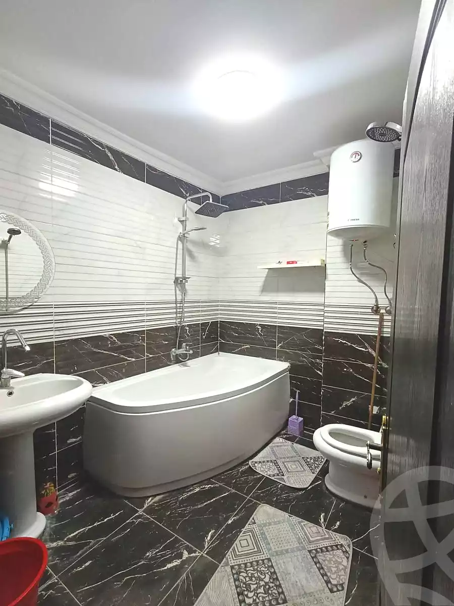https://aqarmap.com.eg/ar/listing/7198472-for-sale-cairo-ain-shams-jsr-lswys