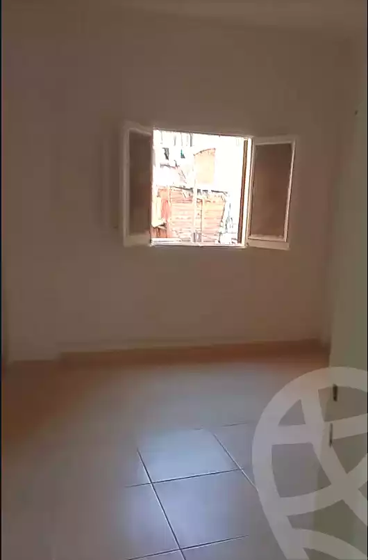 https://aqarmap.com.eg/ar/listing/7198605-for-sale-cairo-ain-shams-ain-shams-el-sharkia-eshak-st
