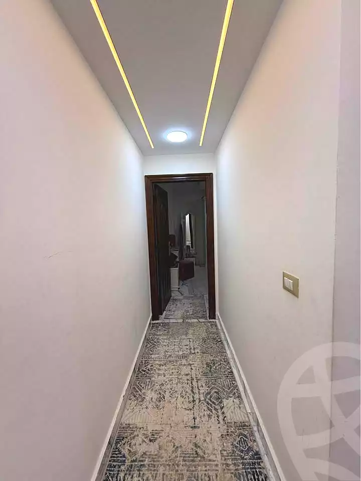 https://aqarmap.com.eg/en/listing/7198891-for-sale-alexandria-lsywf-city-light-compound
