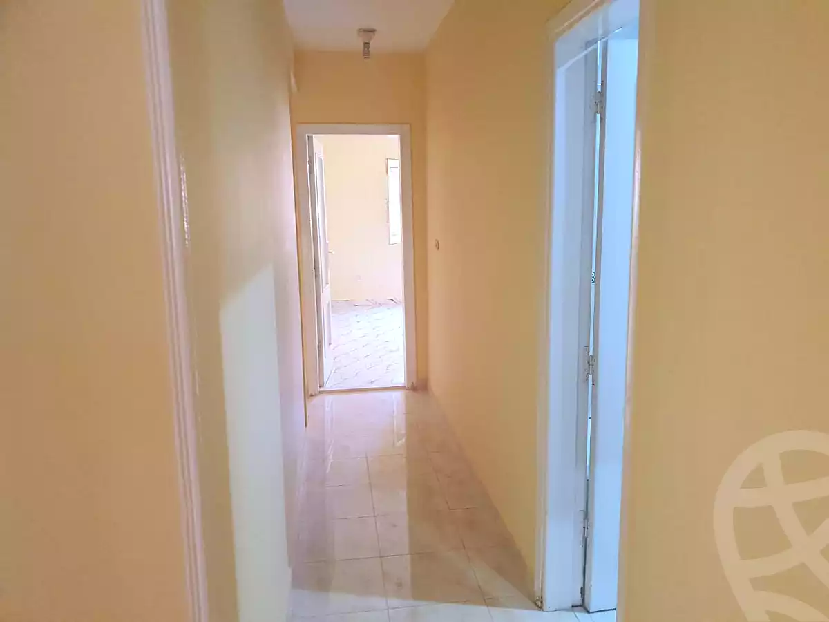 https://aqarmap.com.eg/ar/listing/7198950-for-rent-cairo-6th-of-october-el-ahyaa-neighborhood-8th-el-tahrir-rd