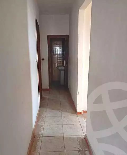 https://aqarmap.com.eg/ar/listing/7198953-for-sale-alexandria-sydy-bshr-shr-mlk-hfny