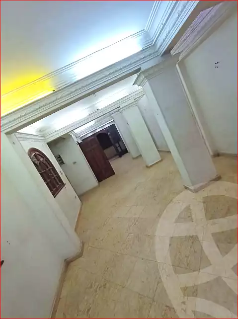 https://aqarmap.com.eg/ar/listing/7199102-for-sale-cairo-helwan-helwan-el-sharkeya-thabit-basha-st