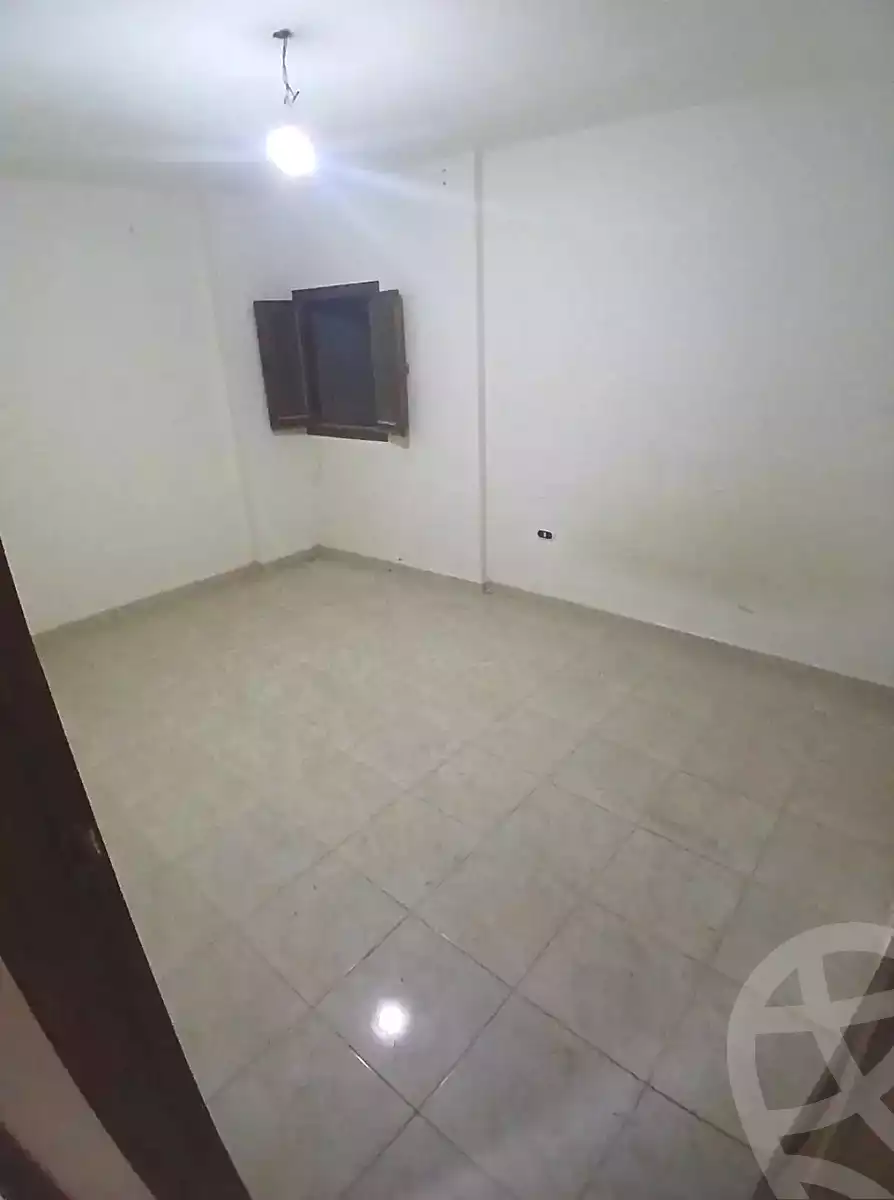 https://aqarmap.com.eg/en/listing/7199341-for-sale-alexandria-al-agamy-el-hanouvel-abo-bakr-el-sedeek-st