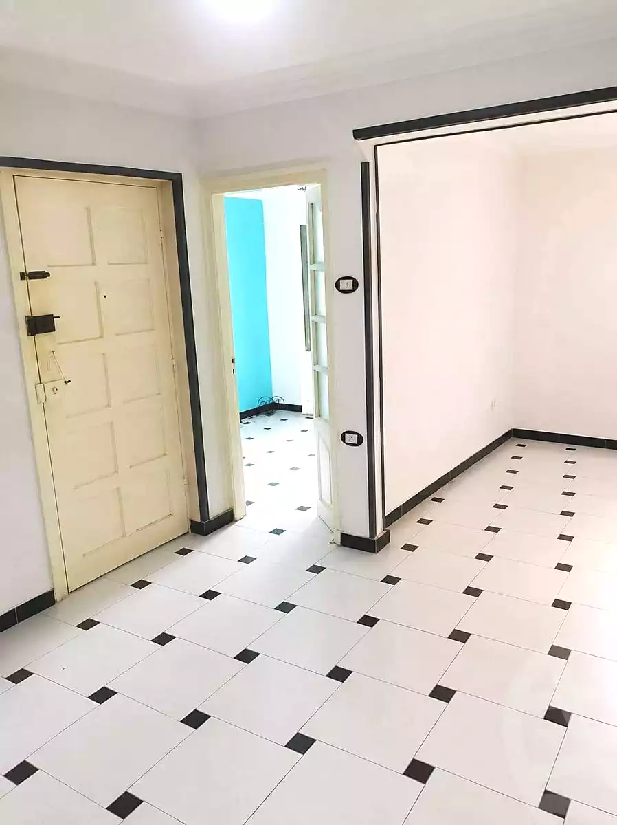 https://aqarmap.com.eg/ar/listing/7199605-for-sale-alexandria-sydy-bshr-sydy-bshr-bhry-sidi-beshr-mosque-st