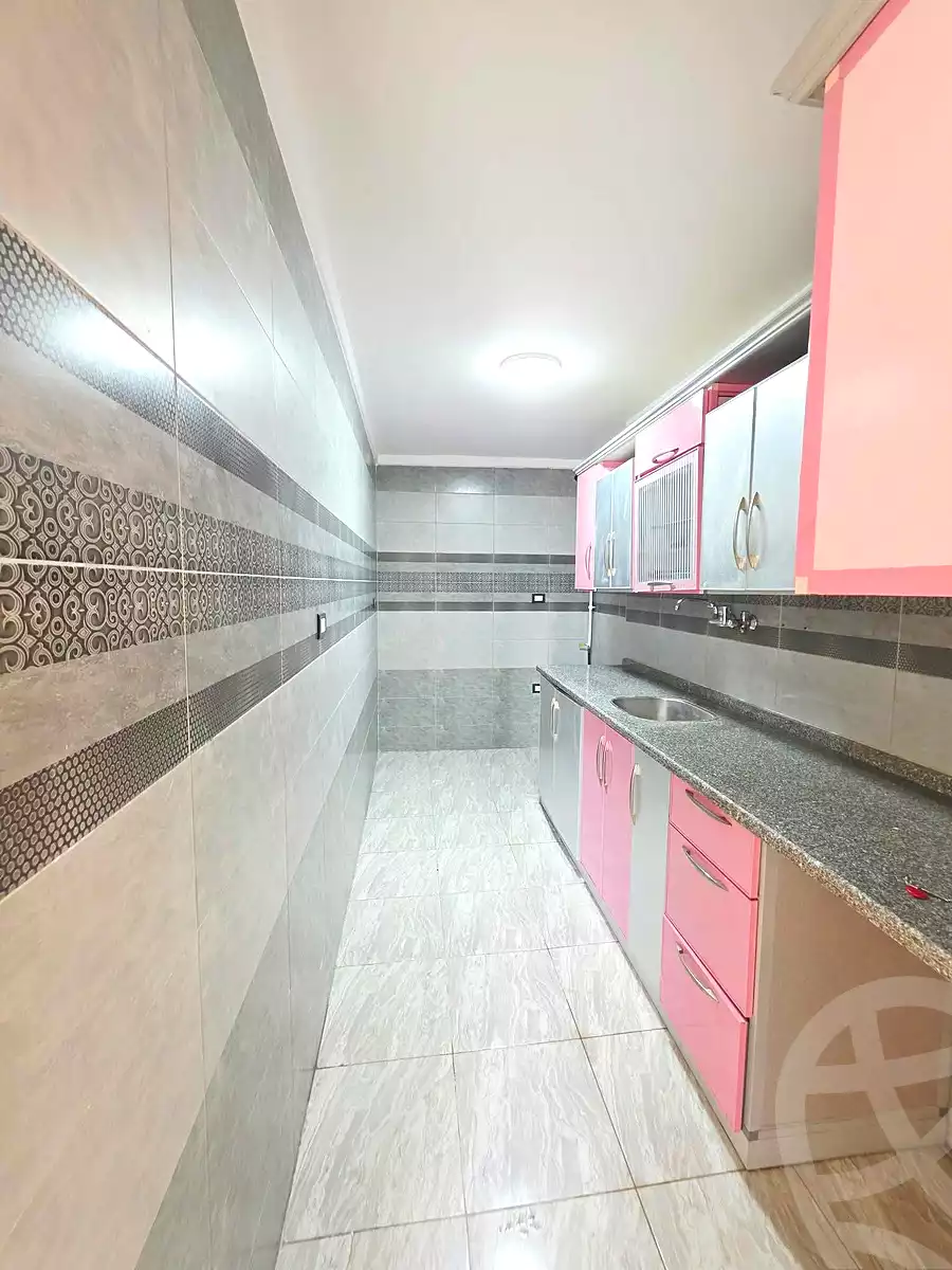 https://aqarmap.com.eg/ar/listing/7199974-for-sale-alexandria-el-asafra-l-sfr-bhry