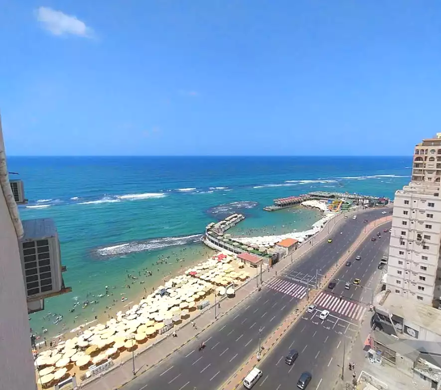 https://aqarmap.com.eg/ar/listing/7200040-for-sale-alexandria-el-asafra-l-sfr-bhry