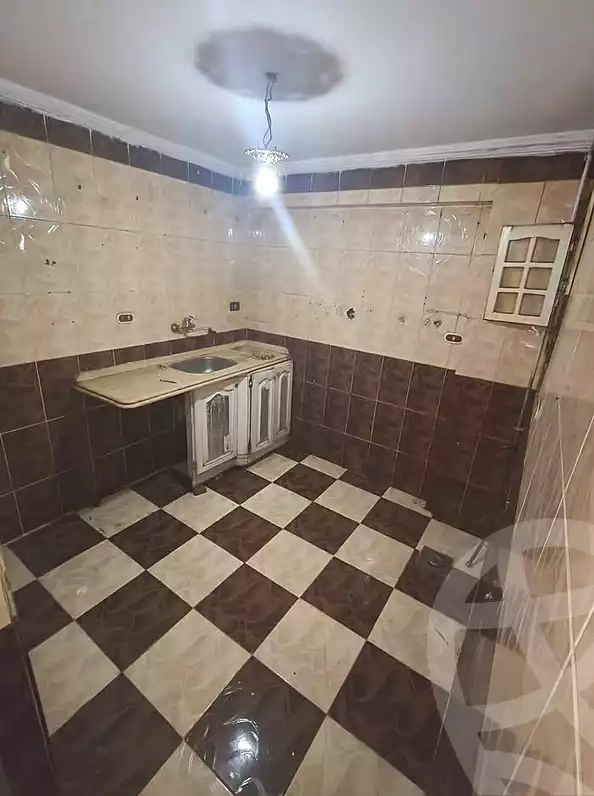 https://aqarmap.com.eg/en/listing/7200056-for-sale-alexandria-lsywf-el-falki