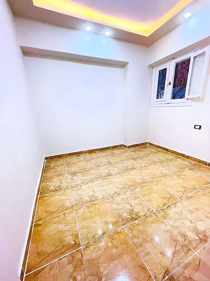 https://aqarmap.com.eg/en/listing/7200110-for-sale-alexandria-al-agamy-shataa-el-nakheel