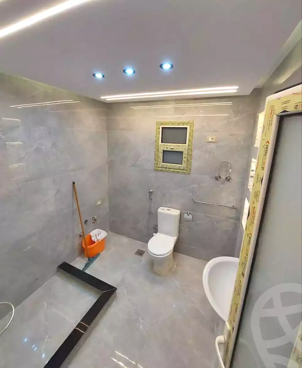 https://aqarmap.com.eg/en/listing/7200274-for-sale-alexandria-sydy-bshr-sydy-bshr-bhry-shr-mhmwd-l-yswy