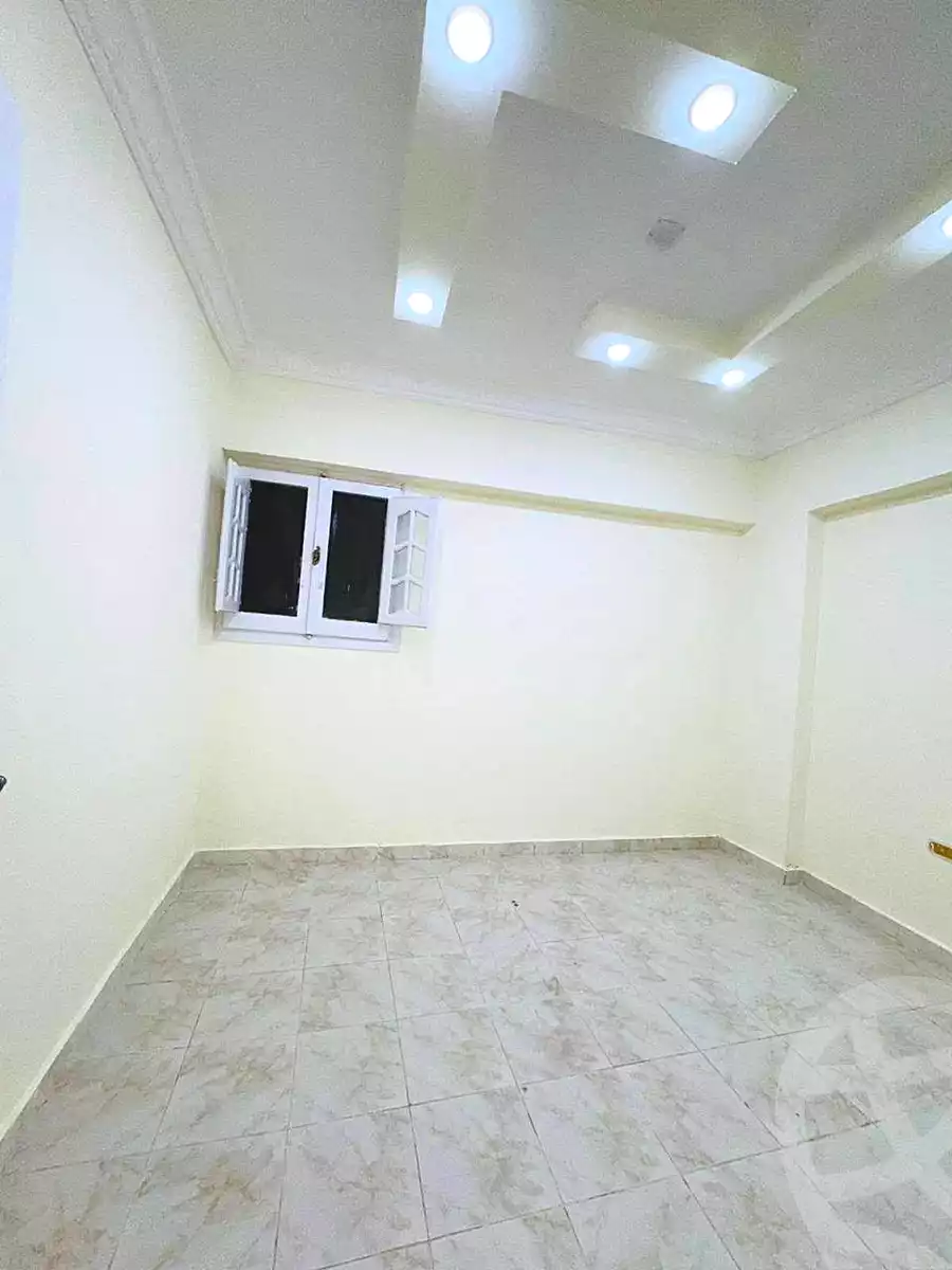 https://aqarmap.com.eg/ar/listing/7200376-for-sale-alexandria-al-agamy-shataa-el-nakheel