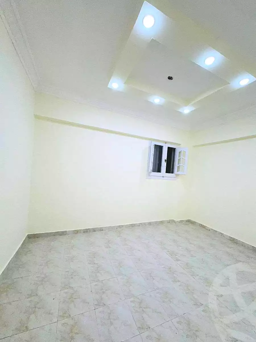 https://aqarmap.com.eg/ar/listing/7200376-for-sale-alexandria-al-agamy-shataa-el-nakheel