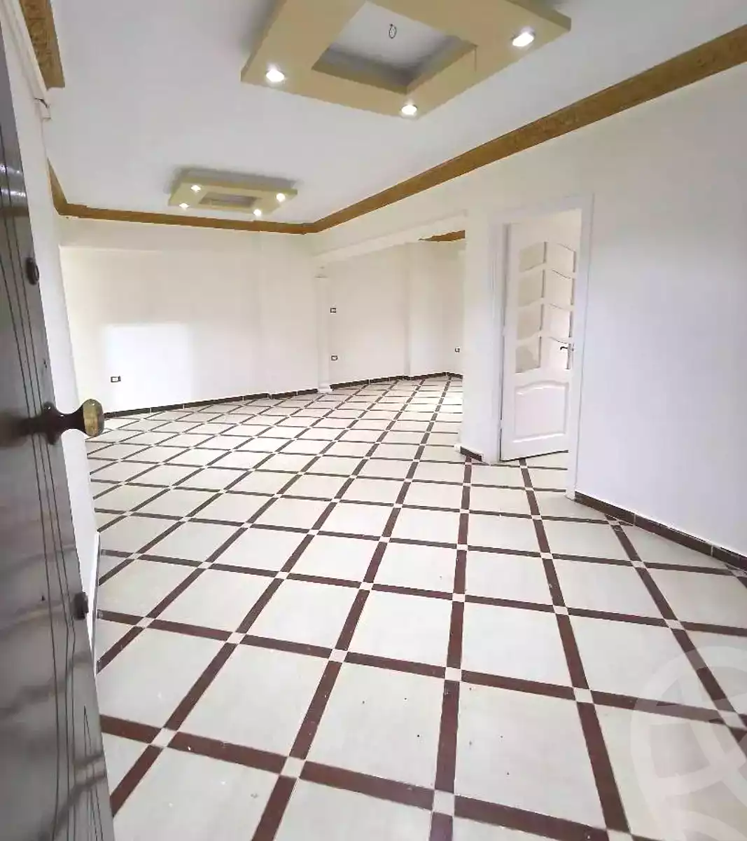 https://aqarmap.com.eg/en/listing/7200565-for-sale-alexandria-lsywf-el-falki