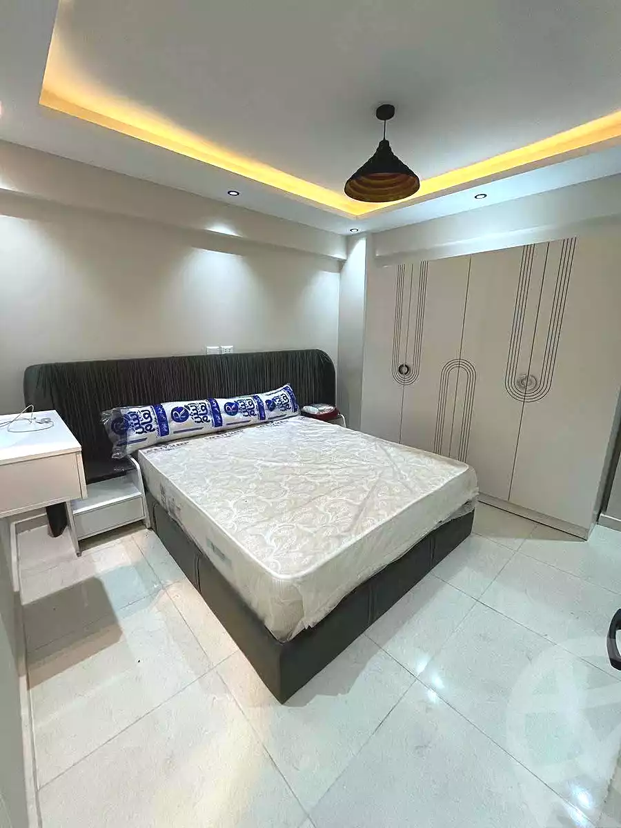 https://aqarmap.com.eg/ar/listing/7200602-for-sale-cairo-helwan-helwan-el-sharkeya-mostafa-safwat-st