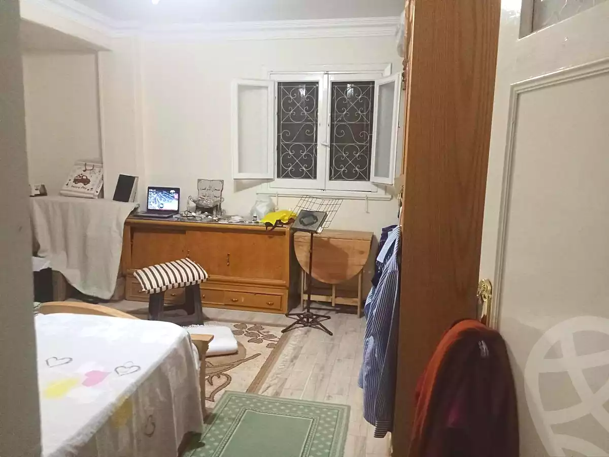 https://aqarmap.com.eg/ar/listing/7200605-for-sale-cairo-helwan-sherif-st