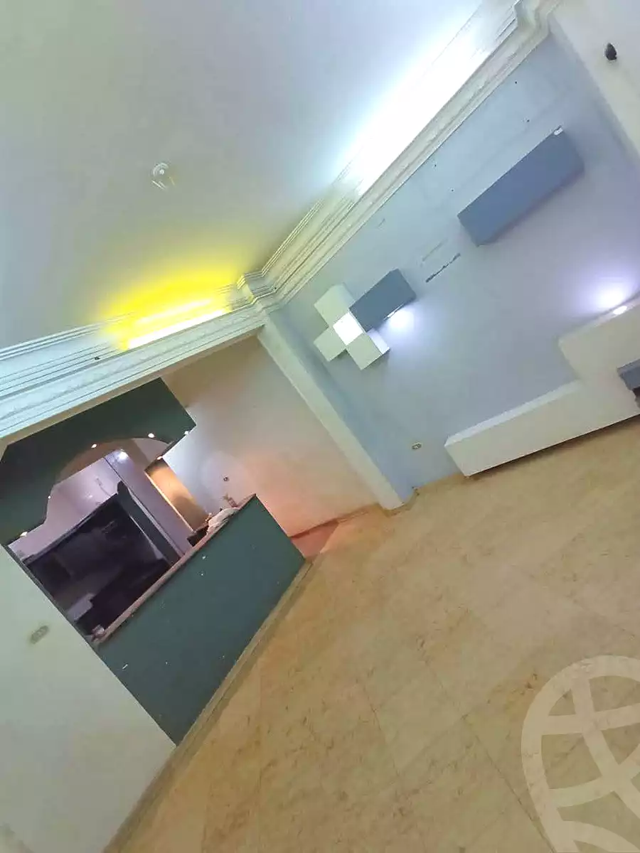 https://aqarmap.com.eg/en/listing/7200647-for-sale-cairo-helwan-helwan-el-sharkeya-thabit-basha-st