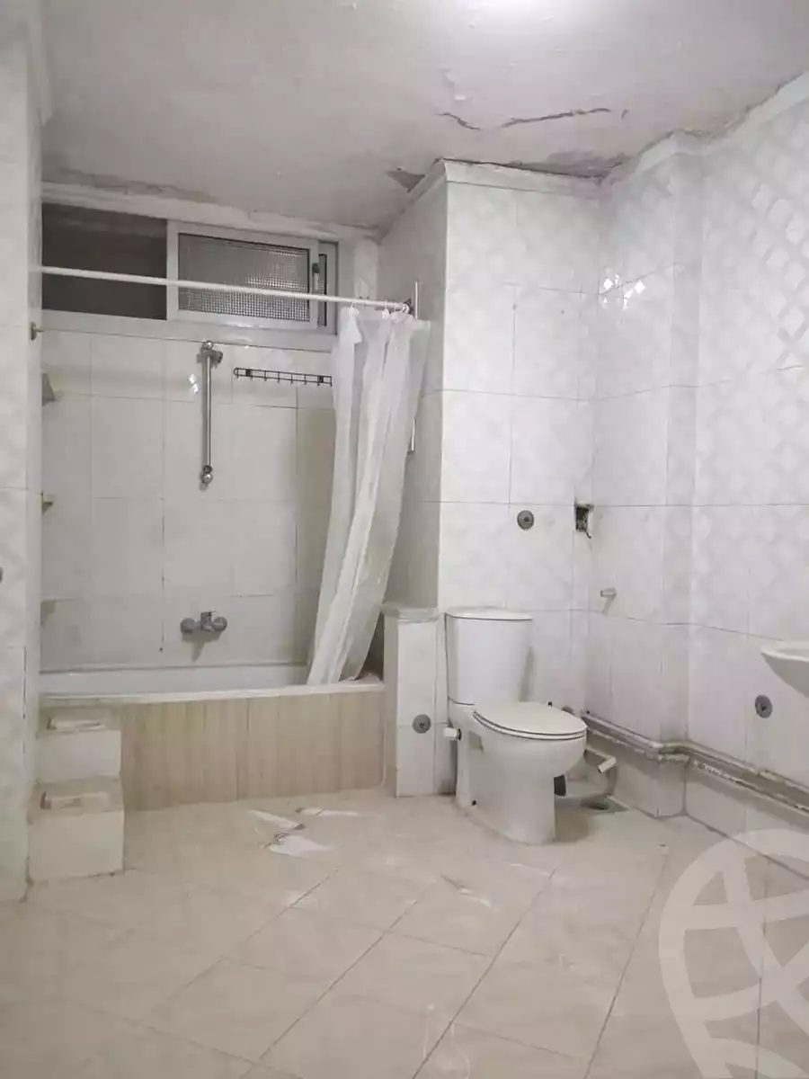 https://aqarmap.com.eg/en/listing/7200754-for-sale-cairo-elnozha-mohammed-kamel-hussein-st