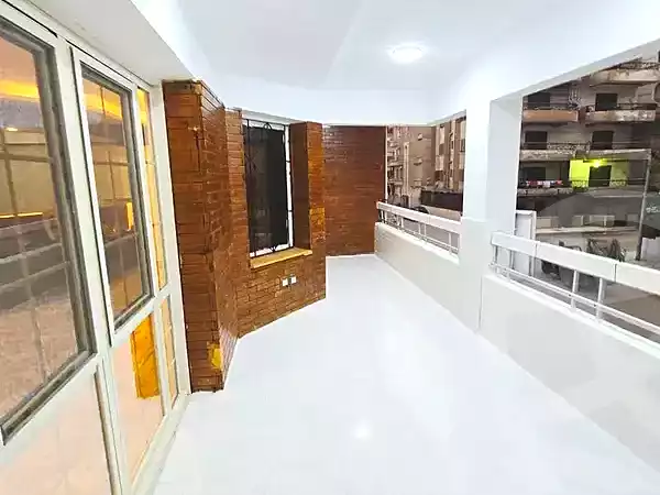 https://aqarmap.com.eg/ar/listing/7200881-for-sale-alexandria-al-agamy-shataa-el-nakheel
