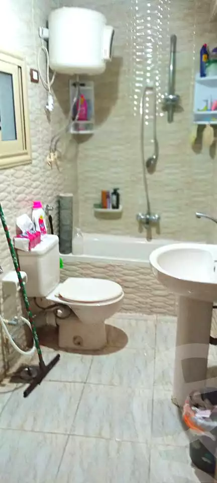 https://aqarmap.com.eg/en/listing/7200964-for-sale-alexandria-el-mandara-alex-el-mandara-bahri