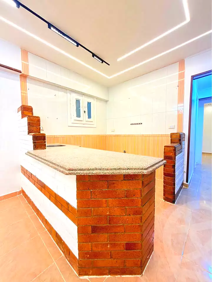 https://aqarmap.com.eg/ar/listing/7200979-for-sale-alexandria-al-agamy-shataa-el-nakheel
