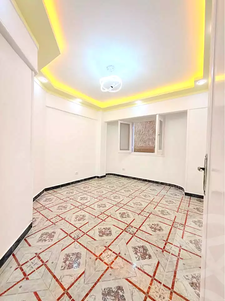 https://aqarmap.com.eg/ar/listing/7201001-for-sale-alexandria-al-agamy-shataa-el-nakheel