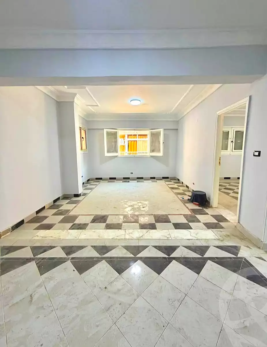 https://aqarmap.com.eg/ar/listing/7201125-for-sale-alexandria-al-agamy-lbytsh-sabrin-st