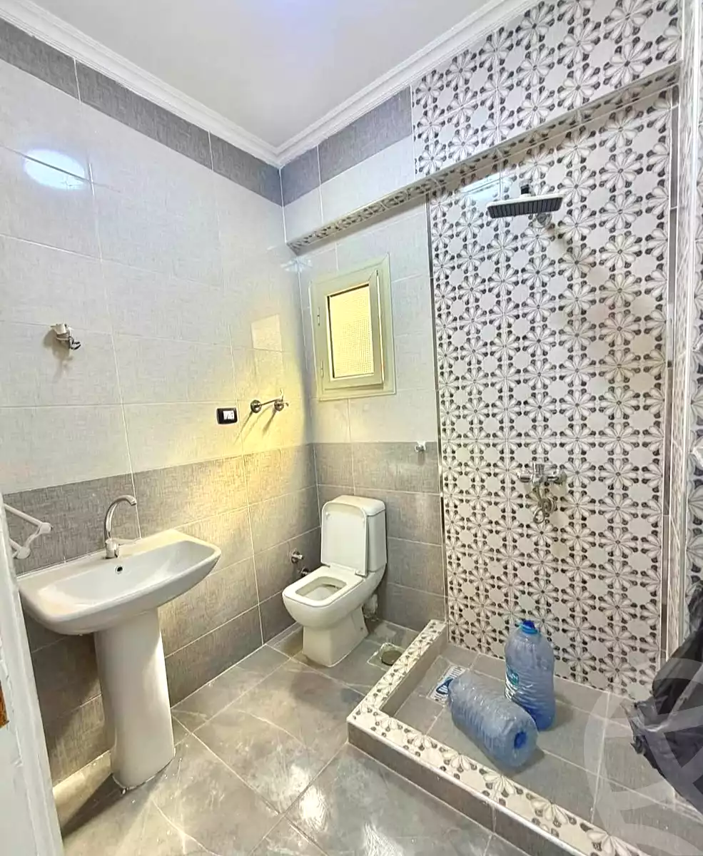 https://aqarmap.com.eg/ar/listing/7201125-for-sale-alexandria-al-agamy-lbytsh-sabrin-st