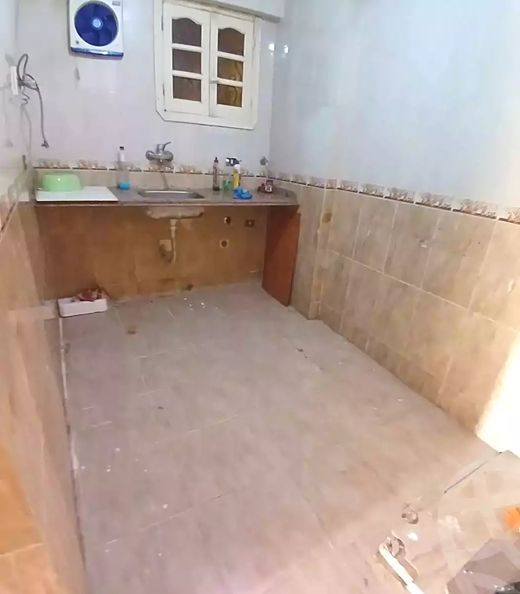 https://aqarmap.com.eg/en/listing/7201368-for-rent-alexandria-al-mamoura-el-maamora-el-balad
