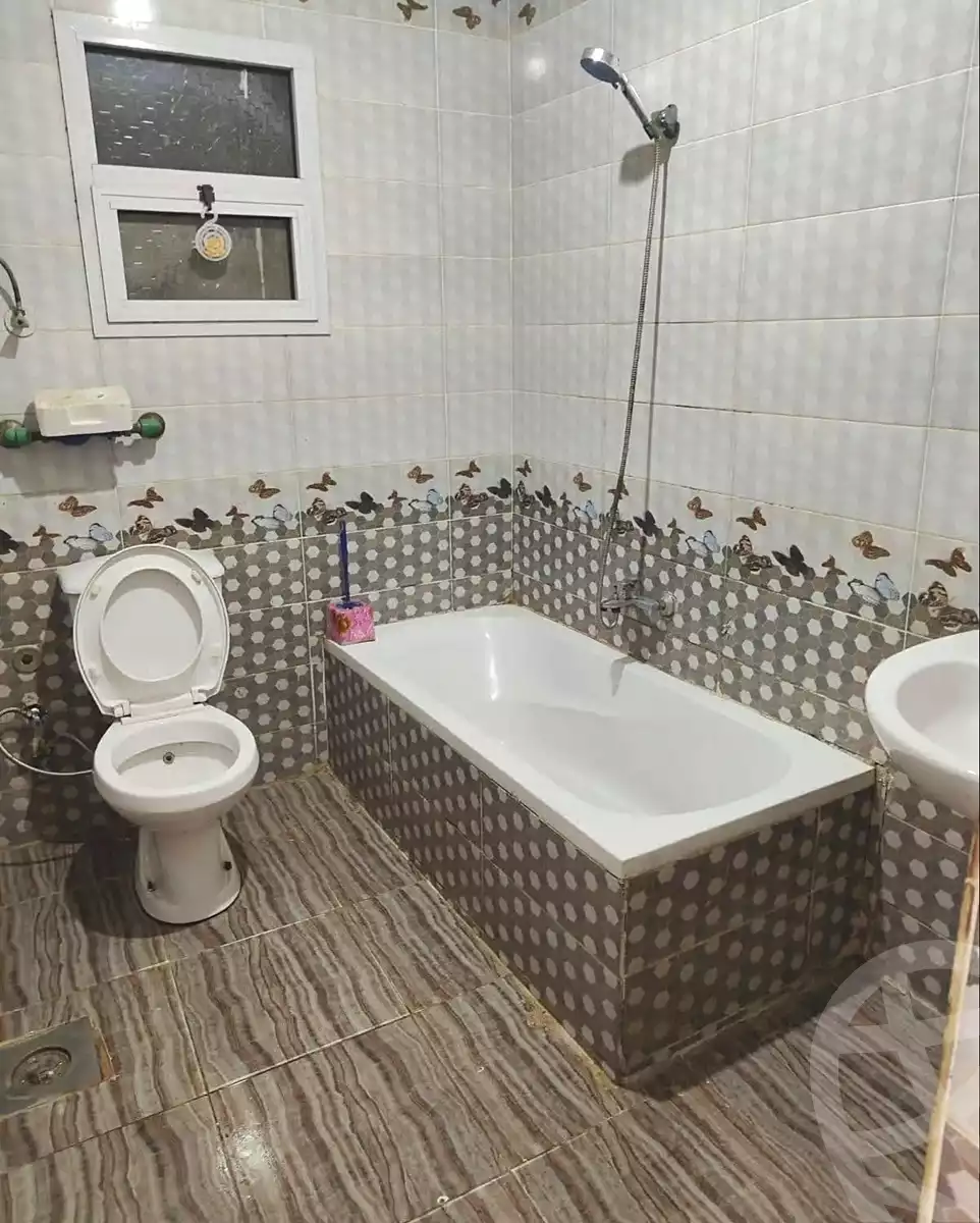 https://aqarmap.com.eg/ar/listing/7201383-for-sale-alexandria-moharram-bey