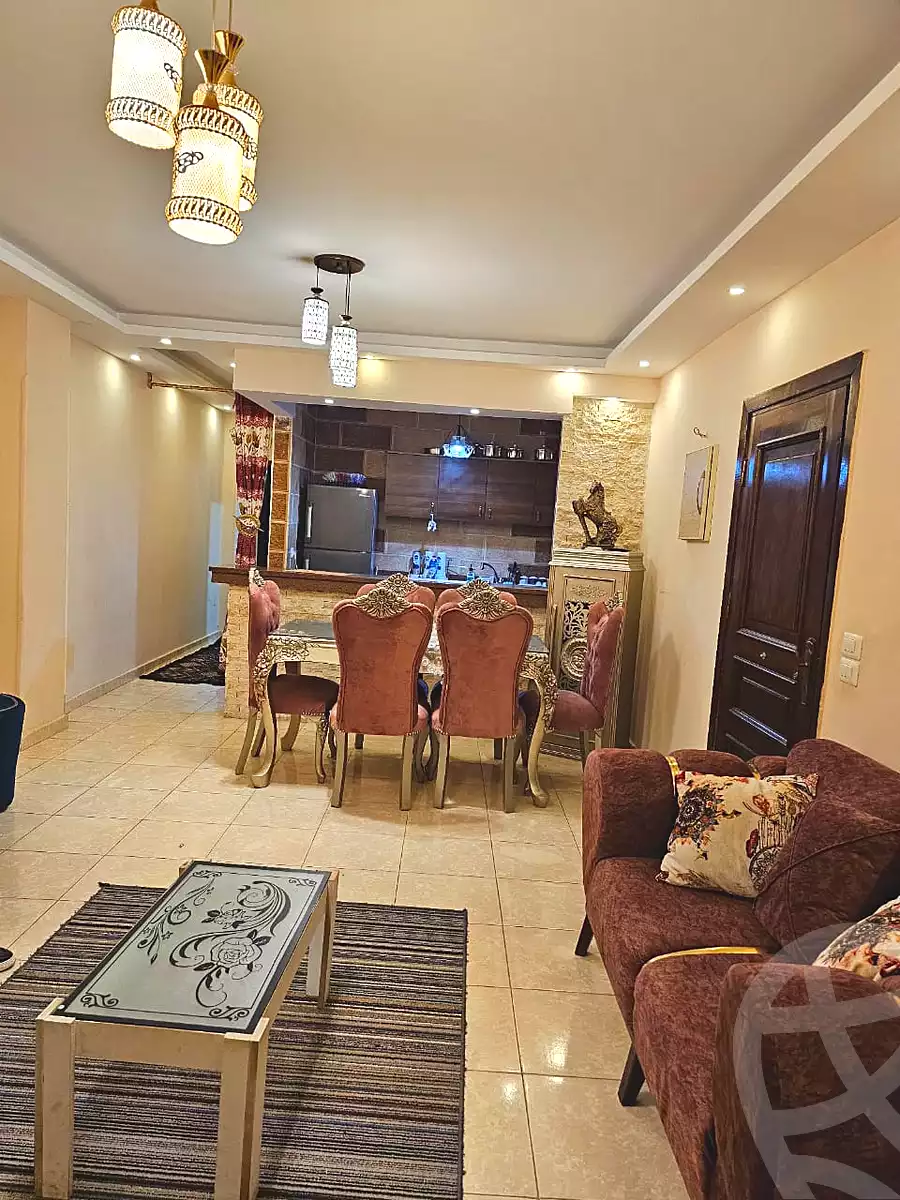 https://aqarmap.com.eg/ar/listing/7201433-for-rent-cairo-6th-of-october-el-ahyaa-neighborhood-2nd-divided-from-al-kafrawei-st