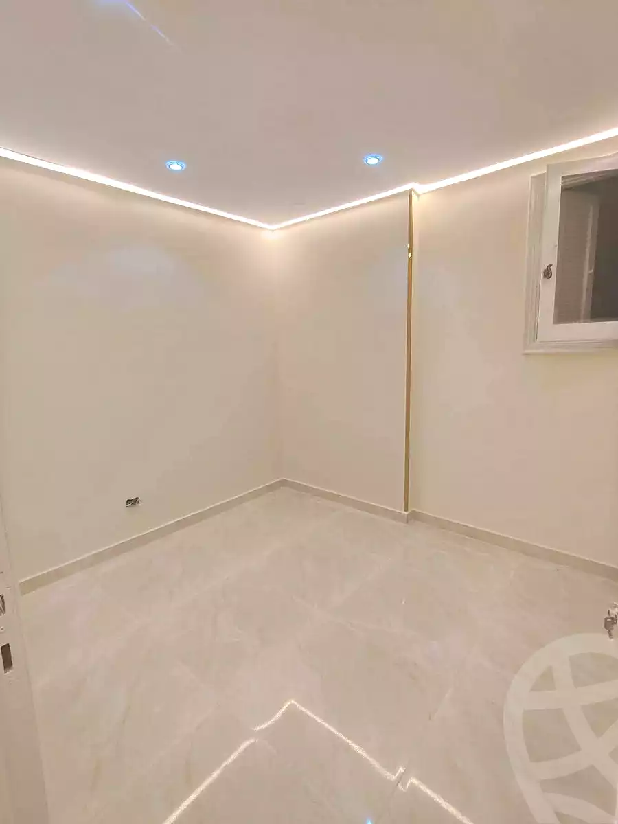 https://aqarmap.com.eg/ar/listing/7201932-for-sale-alexandria-sydy-bshr-sydy-bshr-bhry-street-17