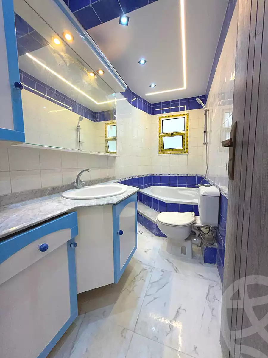 https://aqarmap.com.eg/en/listing/7201971-for-sale-alexandria-el-mandara-shr-jml-bd-lnsr