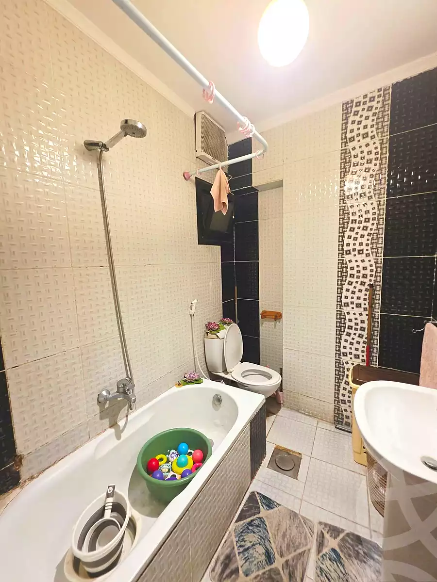 https://aqarmap.com.eg/en/listing/7202040-for-sale-alexandria-el-asafra-l-sfr-bhry