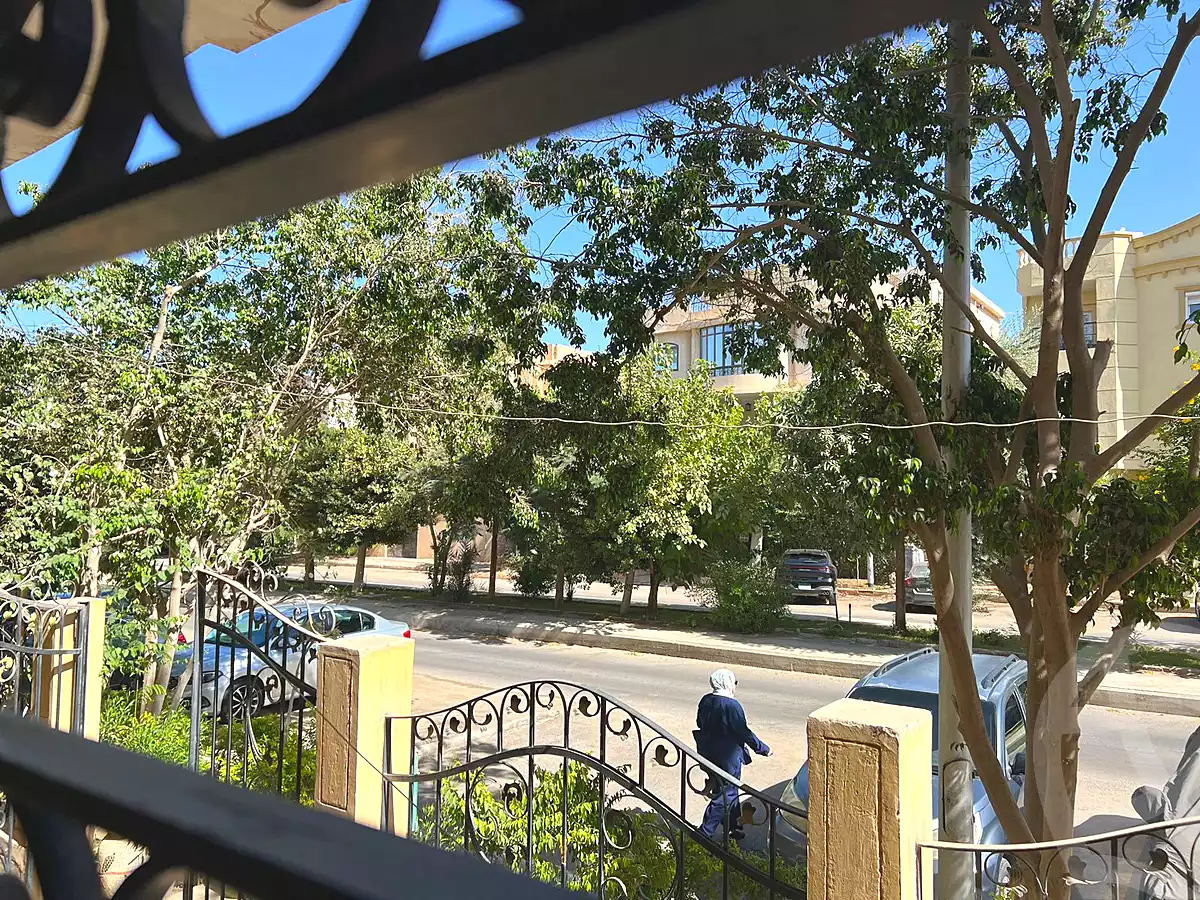 https://aqarmap.com.eg/ar/listing/7202056-for-sale-cairo-new-cairo-el-ahyaa-first-neighborhood-street-51