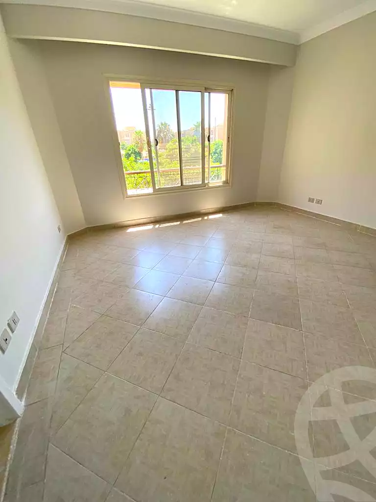 https://aqarmap.com.eg/en/listing/7202074-for-sale-cairo-new-cairo-compounds-mena-residence