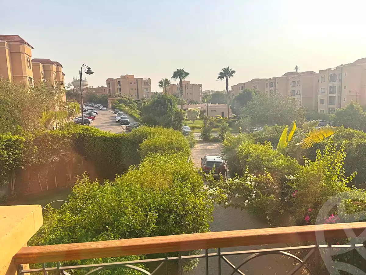 https://aqarmap.com.eg/en/listing/7202074-for-sale-cairo-new-cairo-compounds-mena-residence